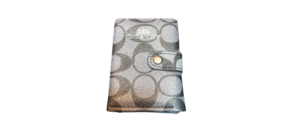 Monedero con Broche y Tarjetero Anticopia RFID – Diseño Clásico y Elegante
